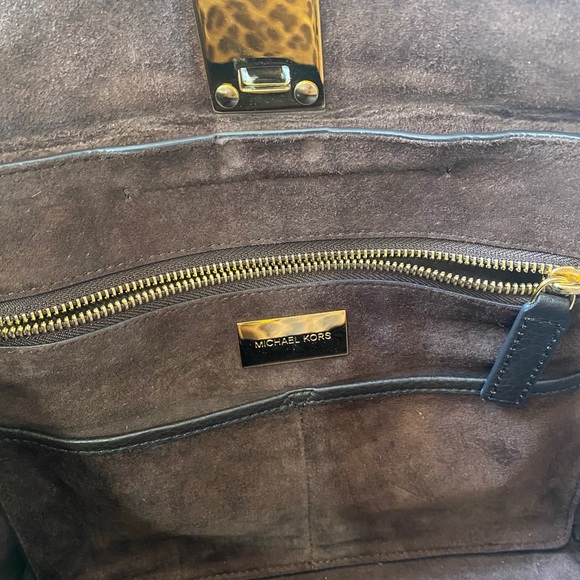 Michael Kors Cheetah Purse - Picture 6 of 6